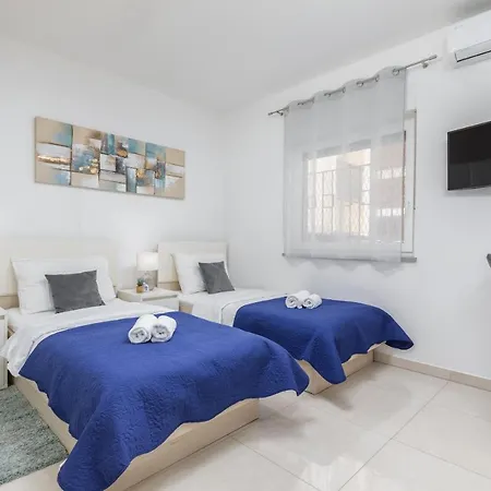 Marine Lux Apartments Pula Exterior photo