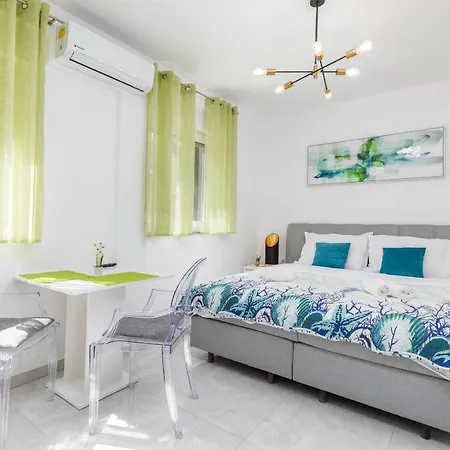 Marine Lux Apartments Pula Exterior photo